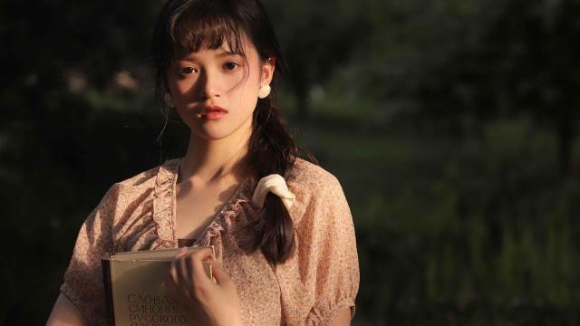 加入秘制佐料，让煲汤口感更佳
