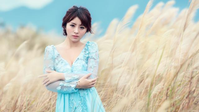 洋葱加什么东西能减掉大肚腩(我下腹部一直气胀、经常打嗝，请问为什么？)