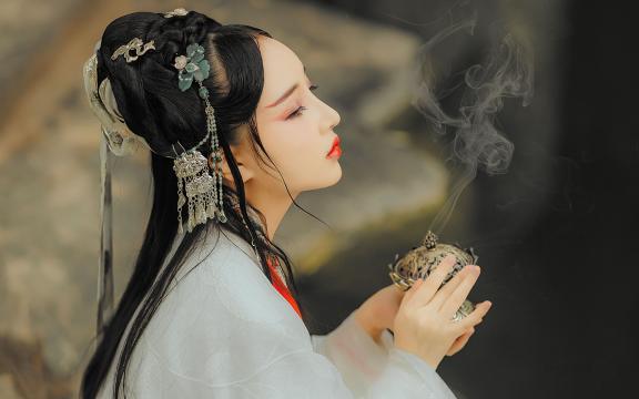 如何炖出口感鲜美的桂鱼汤？