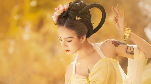 长光华芯（688048）11月15日主力资金净卖出2429.67万元