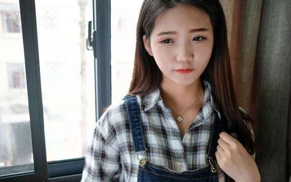 炒小龙虾尾的家常做法(炒虾尾怎么炒好吃又嫩？)