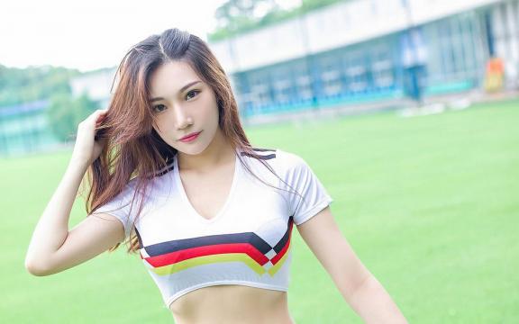 10寸戚风蛋糕的做法和配方(10寸戚风蛋糕烤多久？)